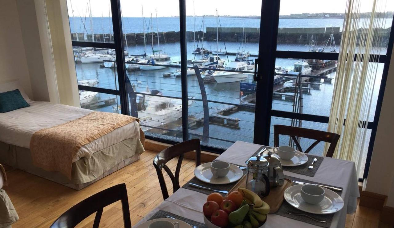 Carlingford Marina Apartments Extérieur photo